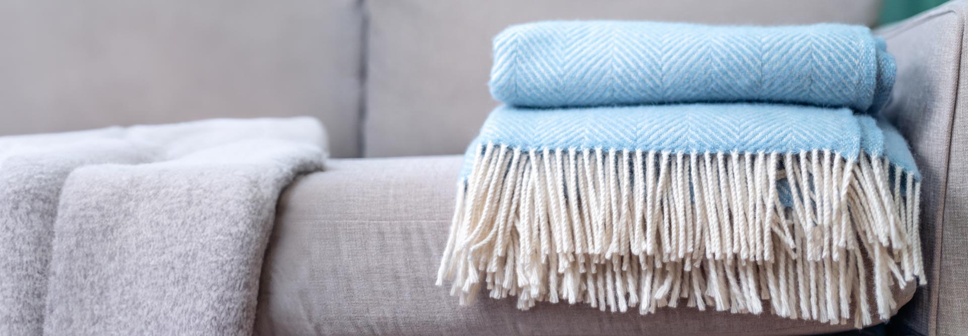 Decorative Throws - Buy Throw Blankets Online & Fine Linens