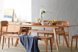 The All Natural Finish of The Laurel Dining Room Set fits any Mood