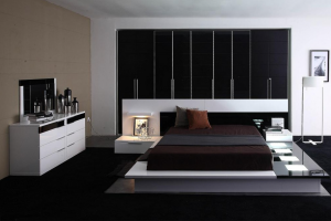 Impera White Lacquer Platform Bed
